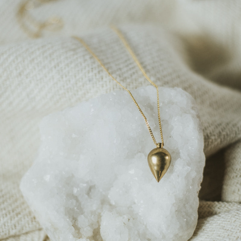Commonform: Plummet Necklace